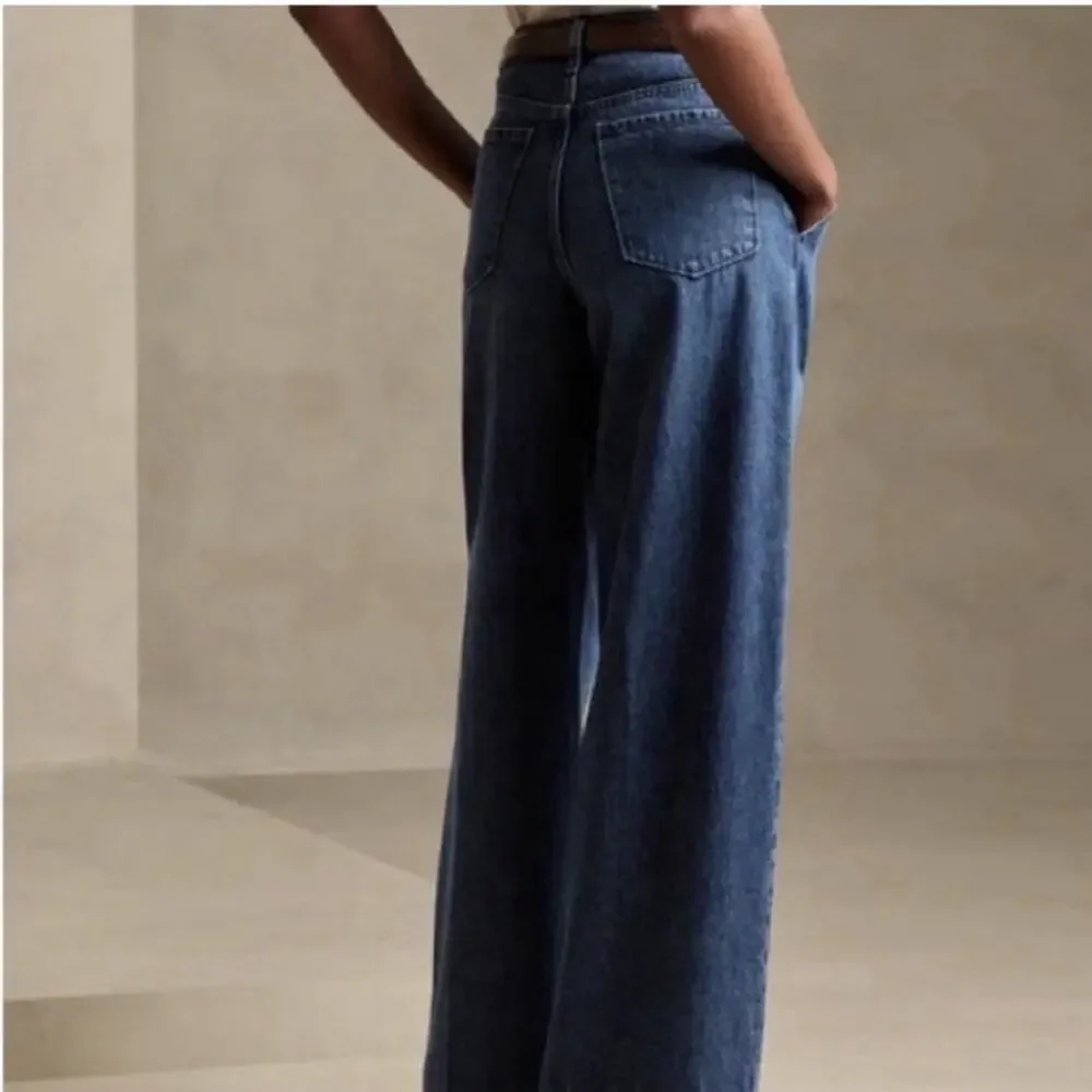 Banana Republic excellent new